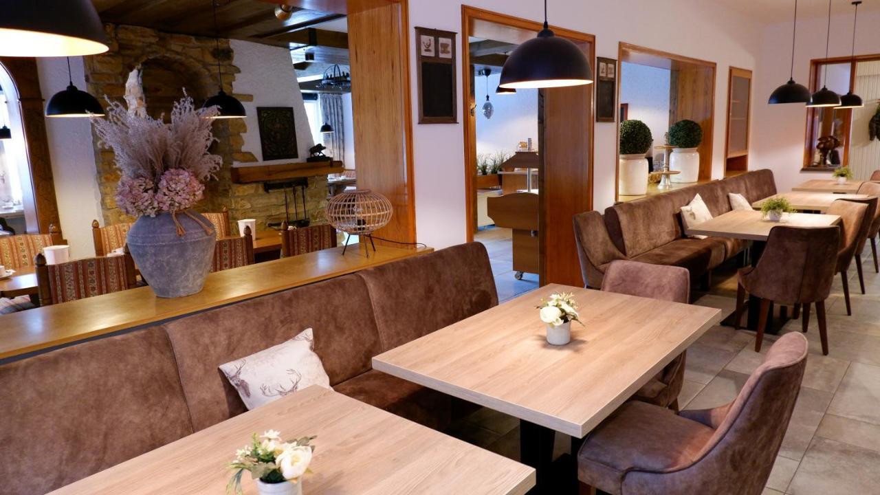 Hotel-Pension Zum Paradies Willingen  Exterior foto
